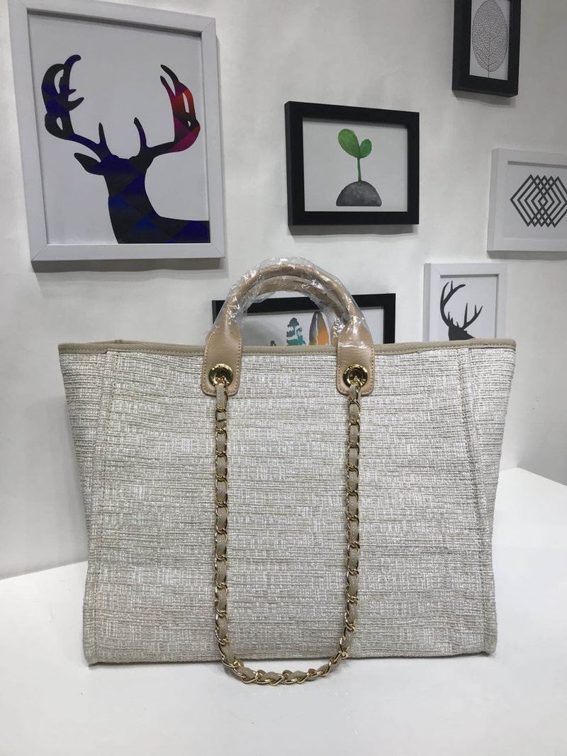 Ch**el shopping bags